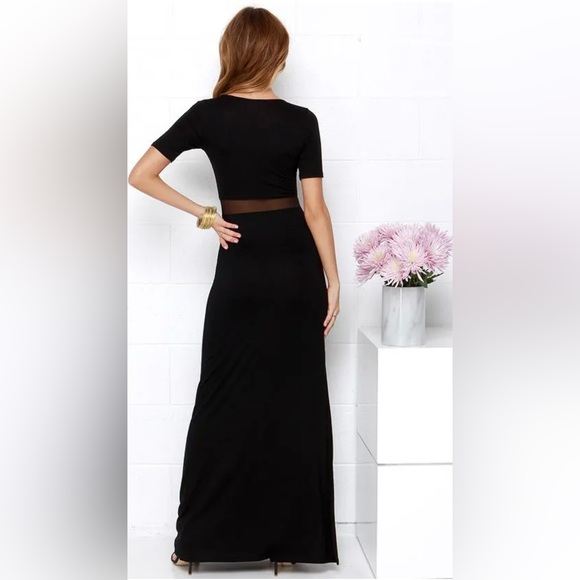 Lulu’s Short Sleeve Illusion Waist Detail Oriented Black Maxi Dress w Side Slit - Picture 7 of 8